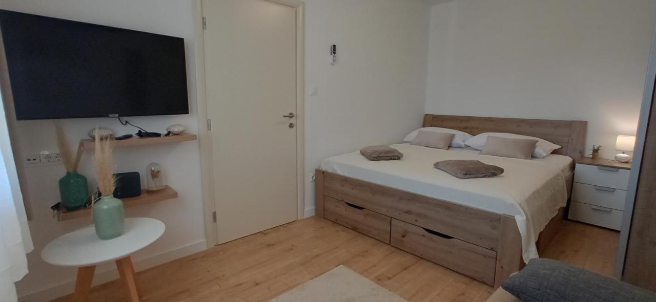 Holiday Home Peran Grebaštica Zewnętrze zdjęcie