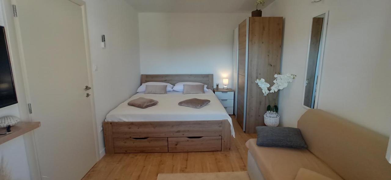 Holiday Home Peran Grebaštica Zewnętrze zdjęcie